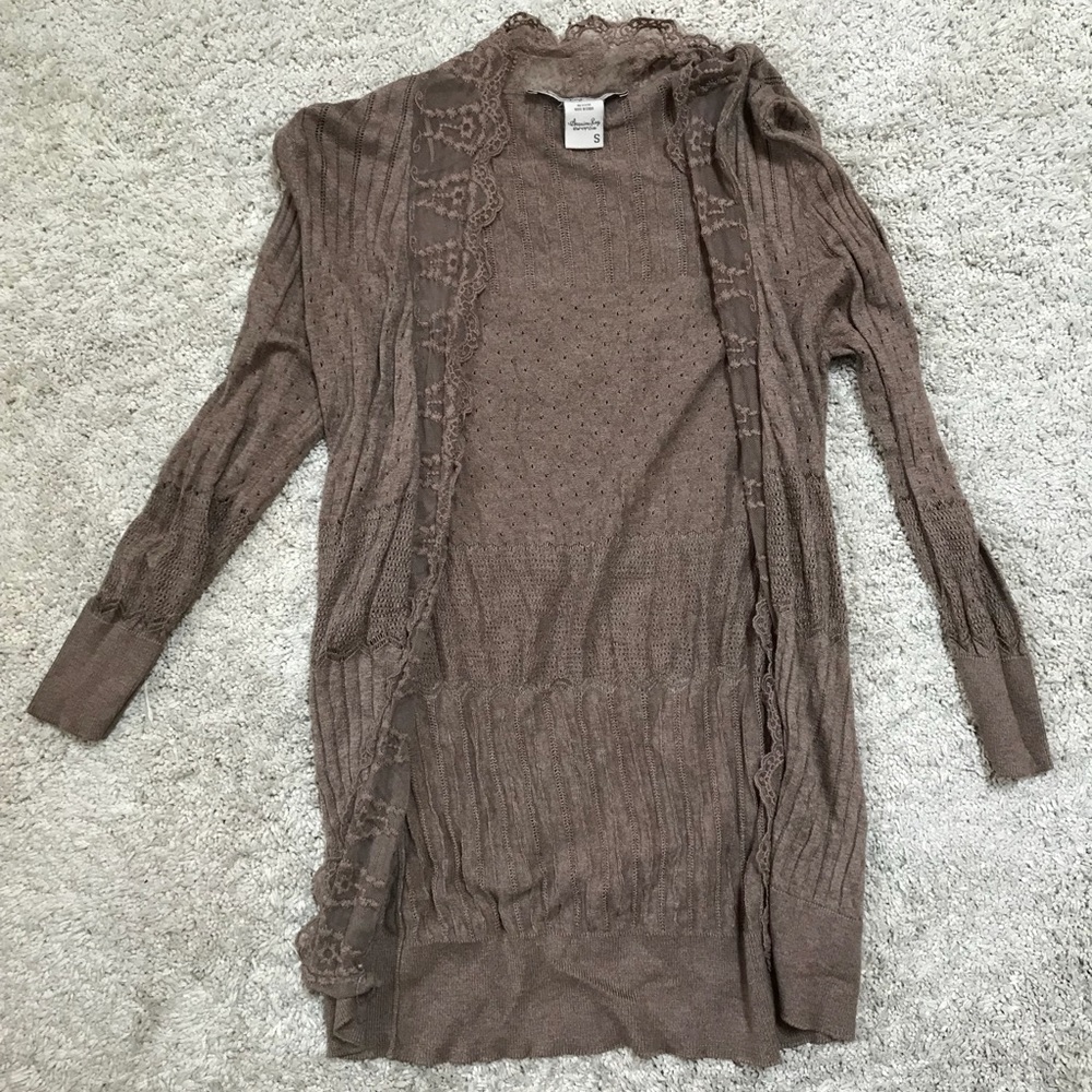 Women’s long sleeve cardigan
